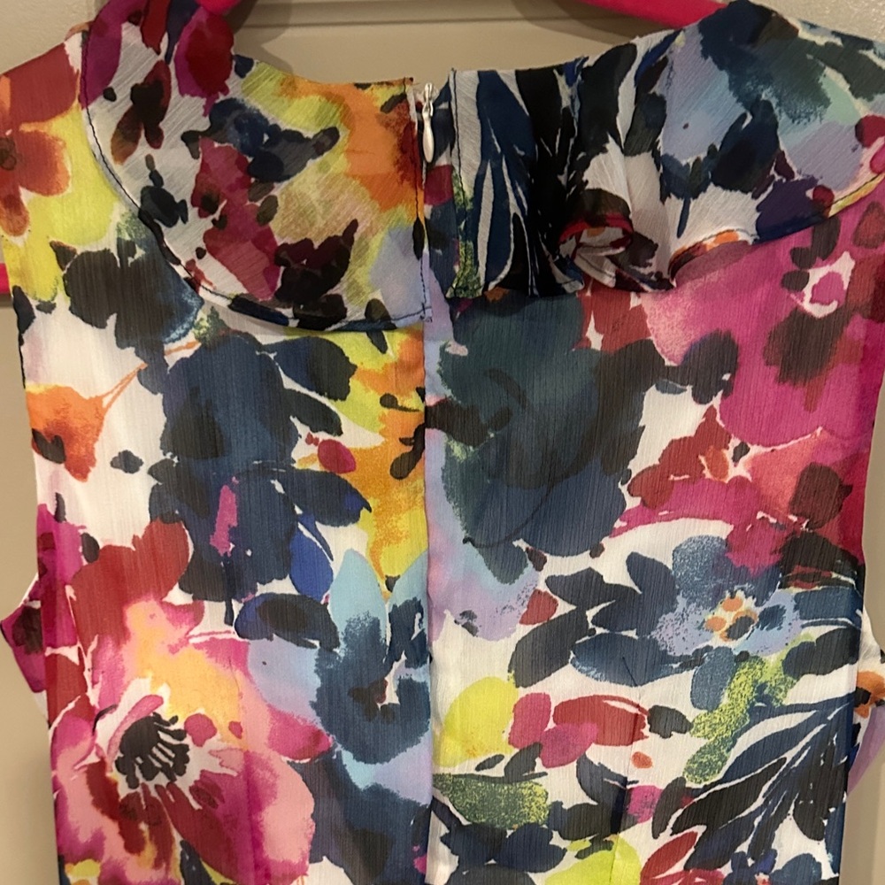 Vibrant Maggy London White, Navy, Fuchsia Pink, Green, Yellow Floral Print Dress - Picture 4 of 9